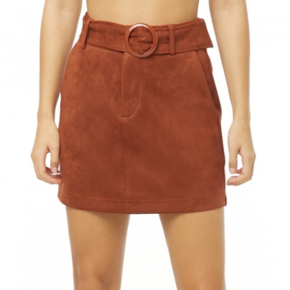 Forever 21 faux suede mini skirt. Never worn . Perfect condition